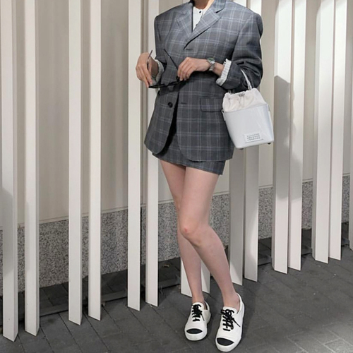 웨이팅* 메종마르지엘라 페이던트 버킷백 화이트