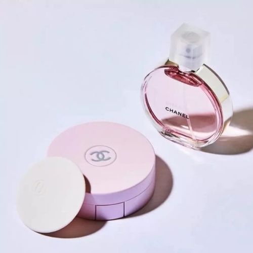 샤넬 샹스 오 땅드르 퍼퓸 쿠션