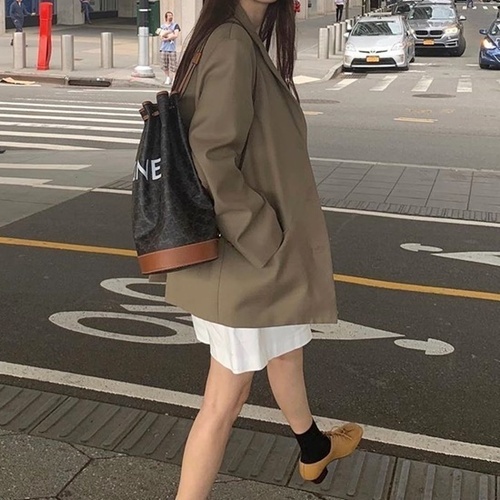 셀린느 트리오페 캔버스 세일러백 백팩 미듐