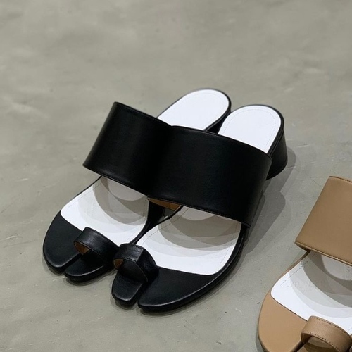 sale* 메종마르지엘라 토 루프 타비 샌들 4cm 블랙