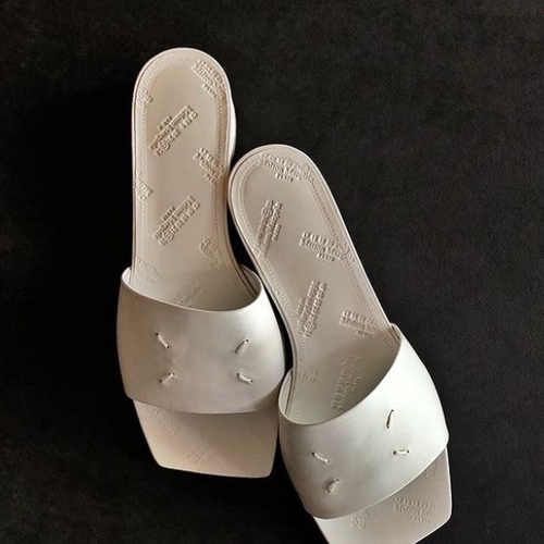sale* 메종 마르지엘라 스티치 샌들 슬리퍼 화이트