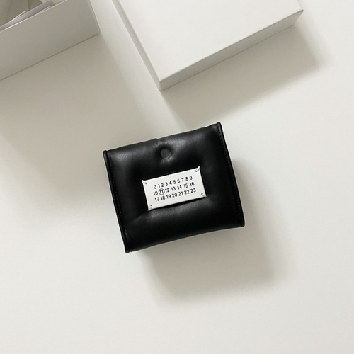 sale* 메종 마르지엘라 글램슬램 반지갑 블랙