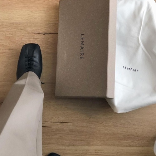 르메르 플랫 더비슈즈 로퍼 블랙